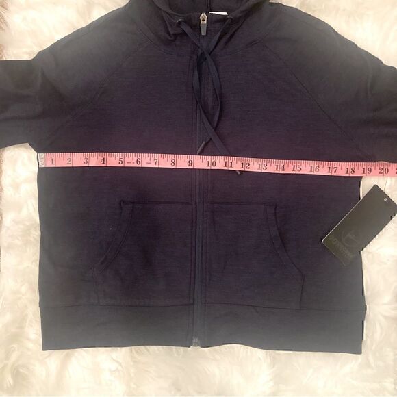 NWT 90 DEGREE BY REFLEX Cropped Zip Up Hooded Jacket Size S - Picture 9 of 10